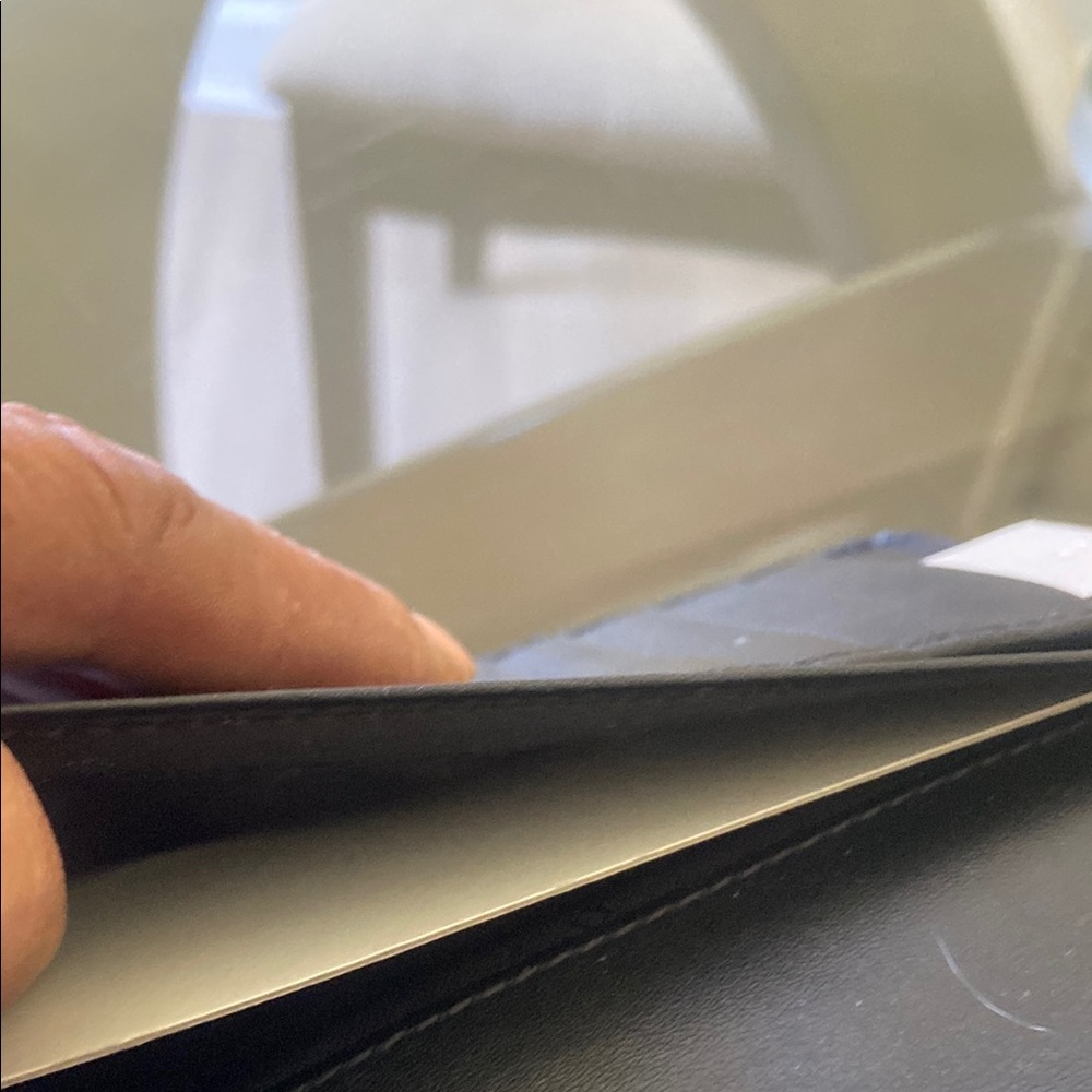 Burberry Black Leather Bi-Fold Zip Wallet - Picture 3 of 8